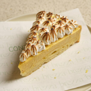 Crostata al bergamotto, mandorla ,vaniglia e meringa bruciata